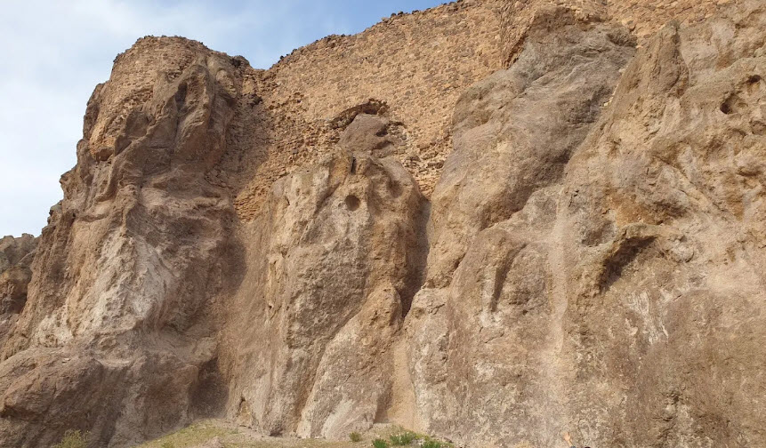 Qiz Qala Si, Iran